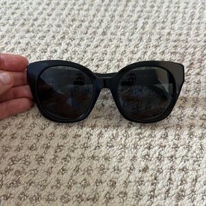 Tory Burch Kira Sunglasses Black